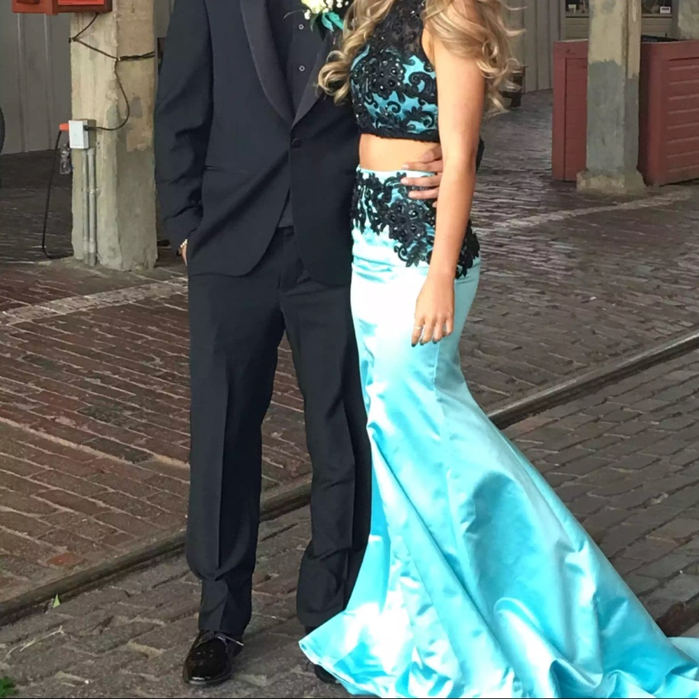Tiffany blue 2 pc prom dress. Size 0.